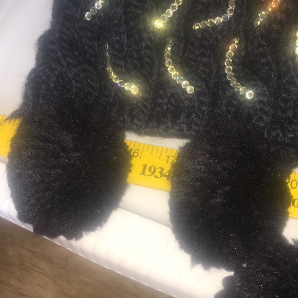 Cable Knit Scarf and Hat with Pom-Poms - Picture 6 of 6